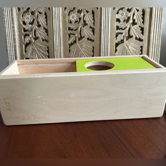 Lovevery Sliding Top Box green - Picture 4 of 5